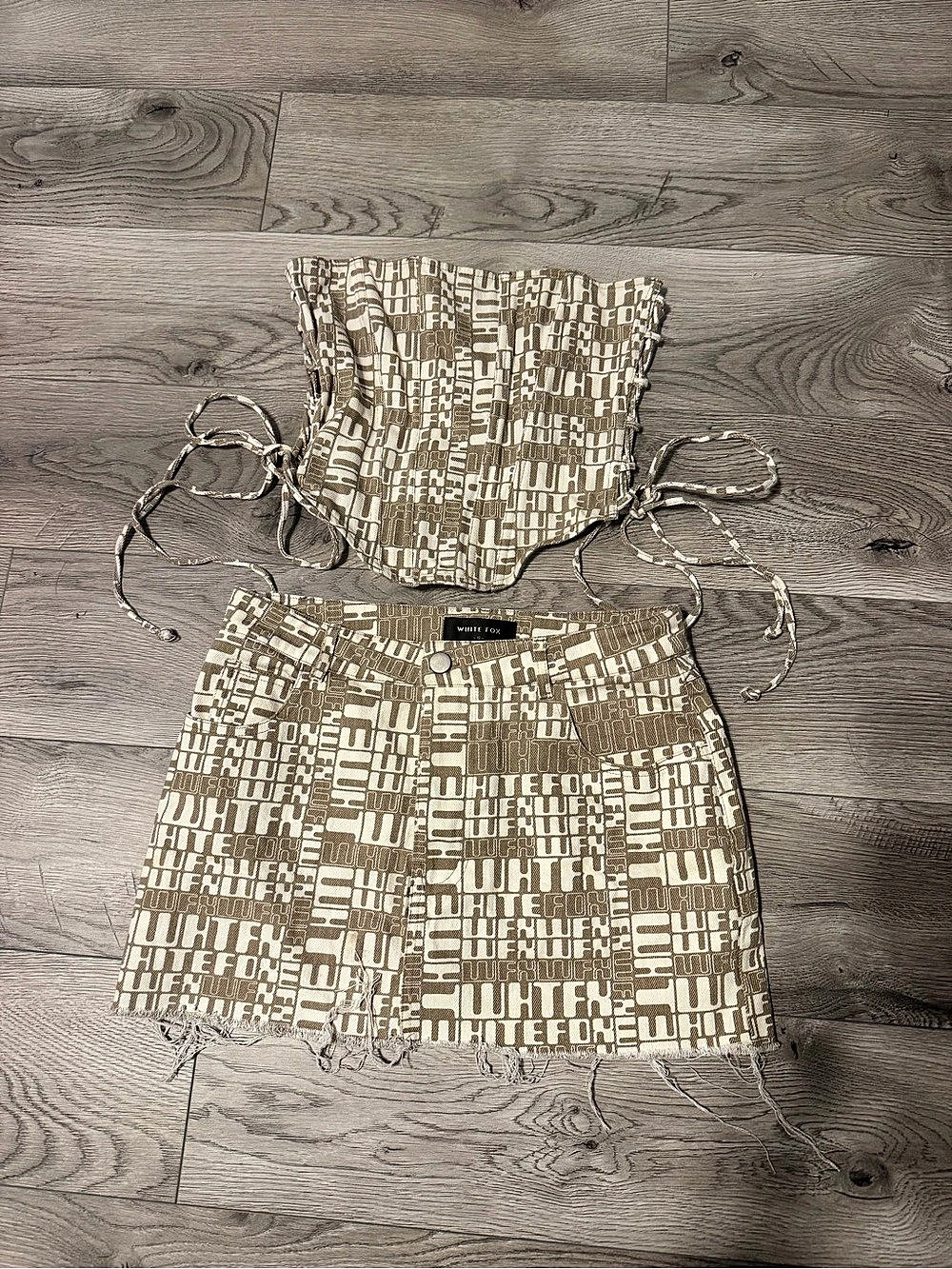 White Fox Two-Piece Set in Brown & White Size Small